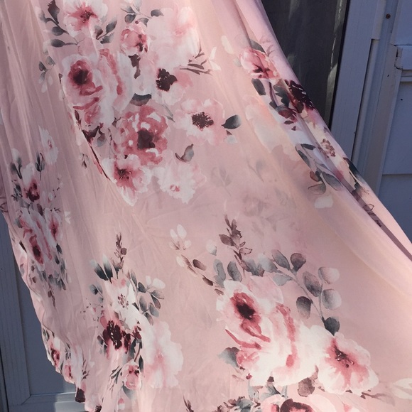 David’s Bridal Dreamy Pink Maxi Dress 🌸💐🌷🌺🌸 - Picture 7 of 16